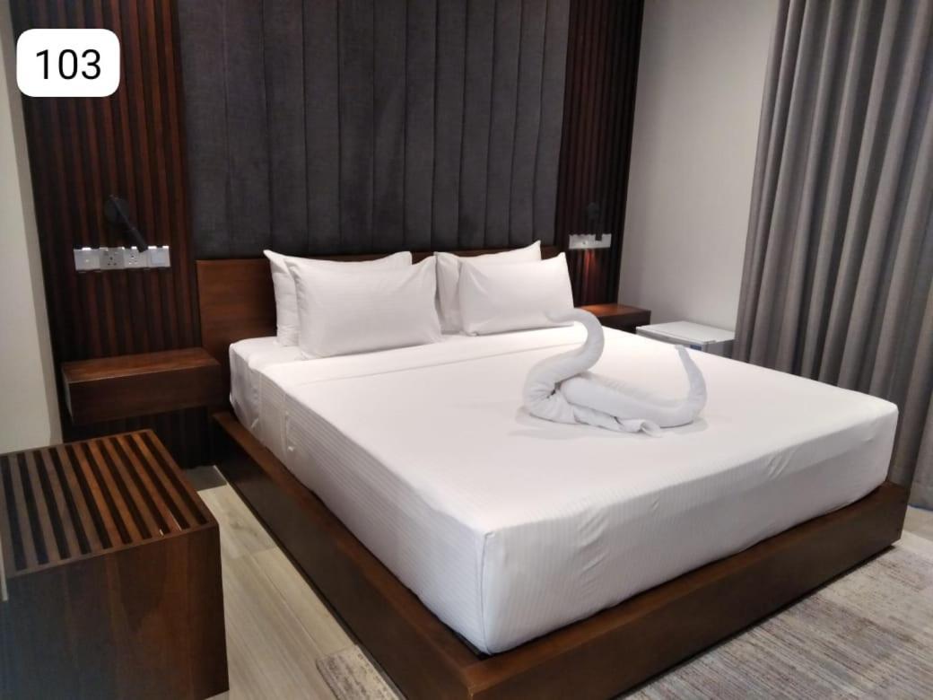 Thimbiri Wewa Resort Wilpattu Eksteriør billede